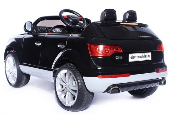 Детский электромобиль Audi Q7 (чёрный) (4)